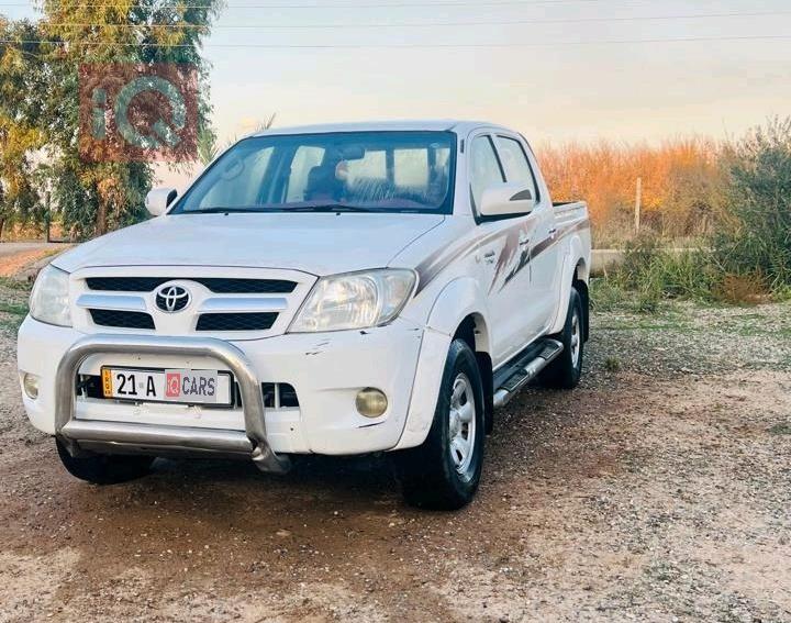 تويوتا هايلوكس